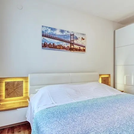 Apartment Birimac *