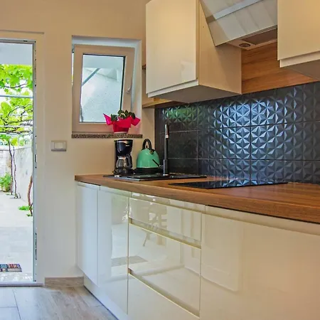 Apartment Birimac *