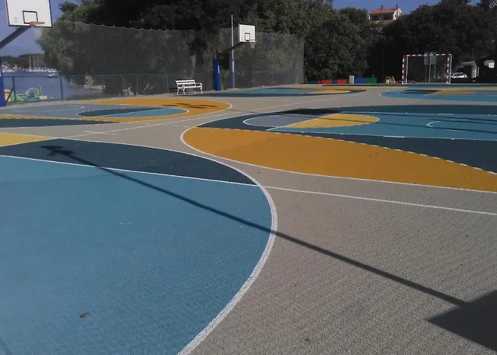 Birimac 아파트 풀라